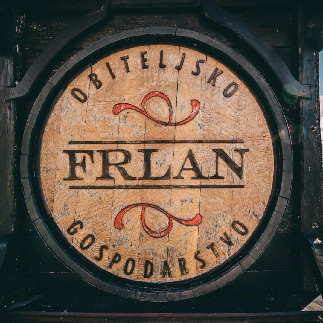 Frlan *